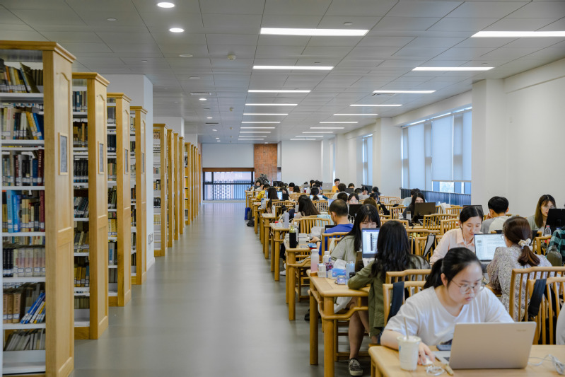 Thư viện của Trường Đại học Chiết Giang